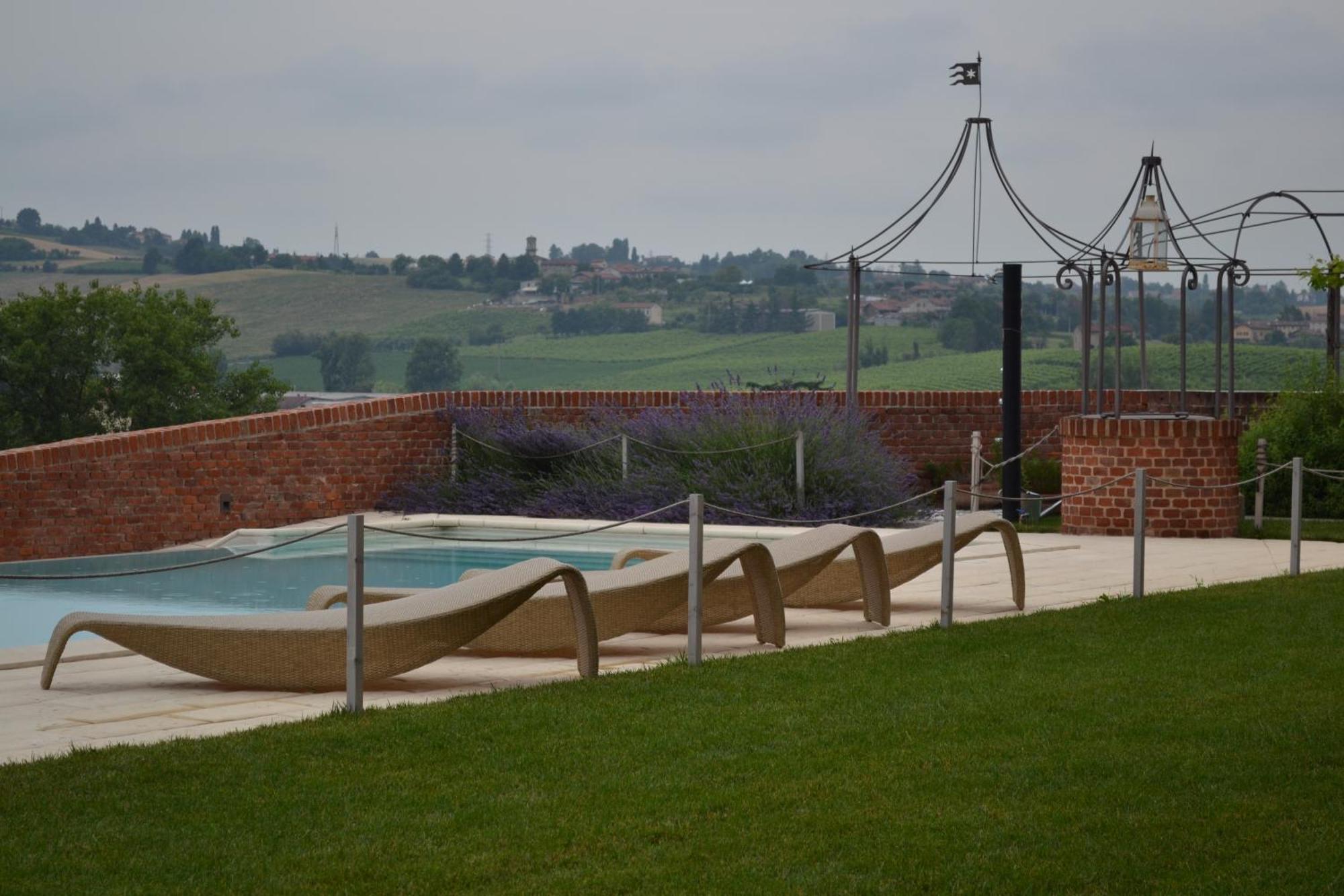 Agroturismo Cascina Faletta *